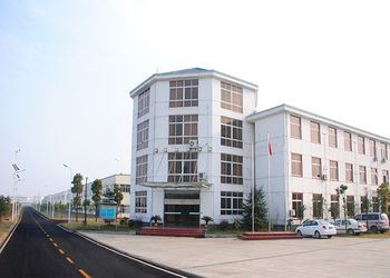 cd18638939-office_building
